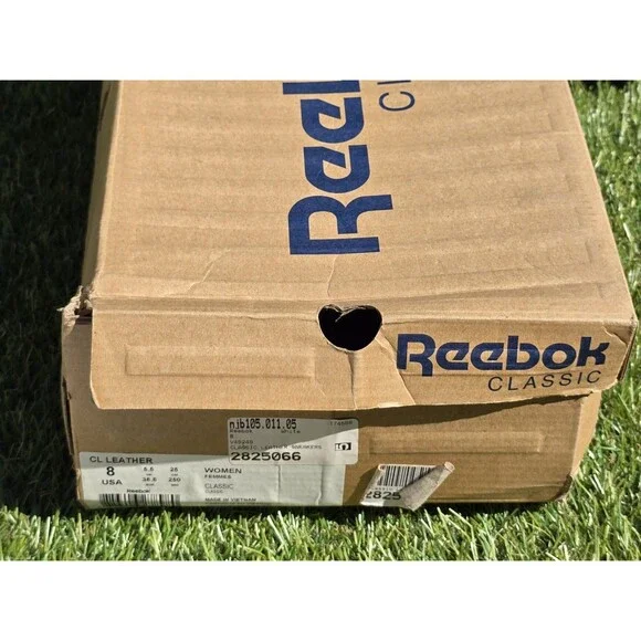 Reebok CL Leather Size 8 Women's Classic Sneakers Running Shoes White On White - Picture 10 of 11